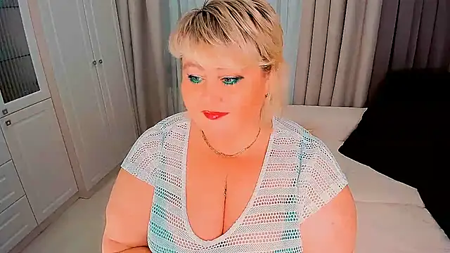 bigtitsbbw - BIGTITSBBW's free webcam - UK Sex Cams