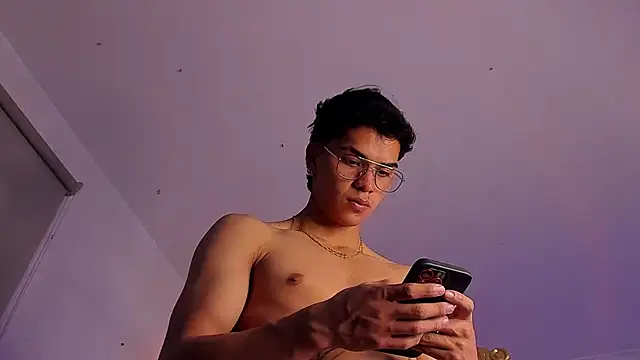 andypalmer_ (M young) - #big-ass #big-balls #big-cocks #bisexuals #brunettes #cam2cam #cheap-privates #colombian #dirty-talk #doggy-style #ejaculation #erotic-dance #fingering #flashing #flexing #handjob #hd #humiliation #interactive-toys #latin #leather #lovense #massage #masturbation #medium #oil-show #orgasm #outdoor #penis-ring #recordable-privates #recordable-publics #shaven #small-audience #smoking #spanish-speaking #spanking #sph #striptease #tattoos #trimmed #twerk #uncut #young