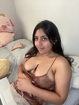 cloe_small - Cloe_small's free webcam - UK Sex Cams