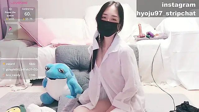 hyoju97's Stripchat show and profile