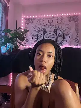 lifeoftt_18xx (F teen) - Sit on cam/Ass Show🍑😌