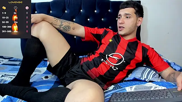 noha_white (M young) - CUM HARDER SOCCER PLAYER AND EAT