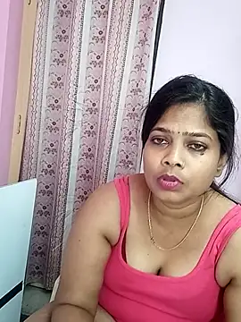 sexyy983616 (F milf) - New mobile