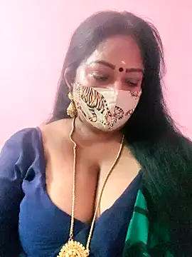 maniisha Live Webcam on Stripchat