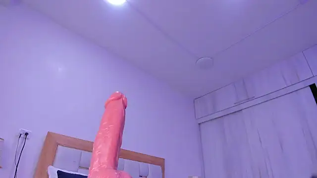 paola_rodriguez (F young) - SQUIRT+ anal