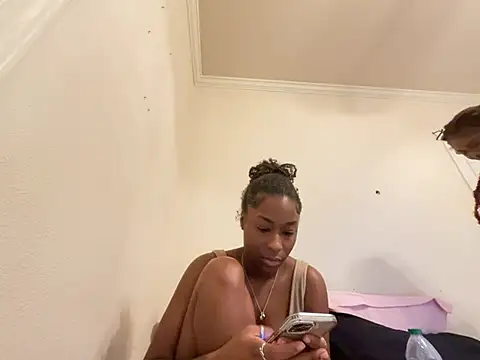 jasmineefordxo - Jasmineefordxo's free webcam - UK Sex Cams