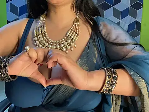 Aishwarya_101_