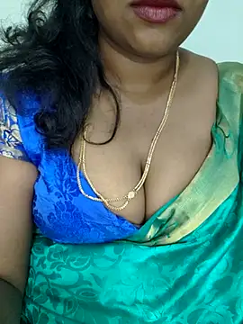 Boobs_Queen_Bubli from StripChat is Freechat