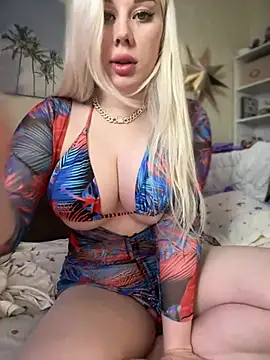 larahollywood (F young) - Diamond in my ass+:gift:4LastTip