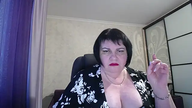 juicylady_di - JuicyLady_Di's free webcam - UK Sex Cams