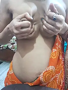 priya_sharma02