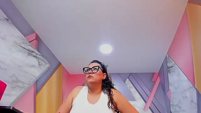 nicoleefaith - NICOLEEFAITH's free webcam - UK Sex Cams