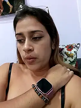 latina_sexy1 (F young) - naked  show