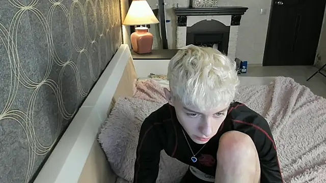 barbi_boyy (M twink) - cum show