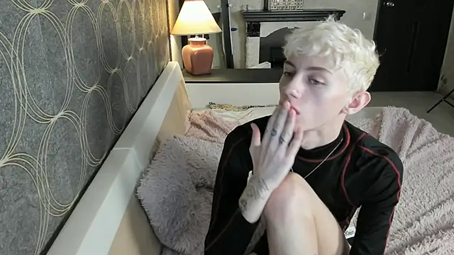 barbi_boyy (M twink) - cum show