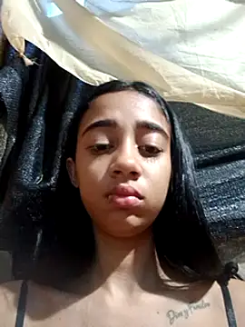 Zoe_Sweett18