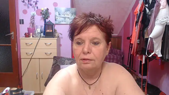 scarlett6331 - Scarlett6331's free webcam - UK Sex Cams