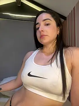 victoria-and1 (F young) - Finger in ass