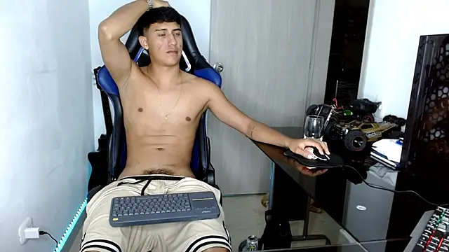 juan_da01 (M twink) - CUM my beautiful Colombian