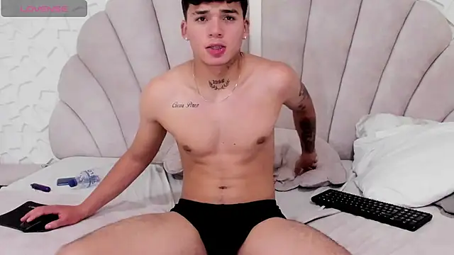 doriam_greywm (M twink) - SHOW MY DICK