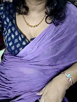 indian_anu_mallu (F mature) - Panty show