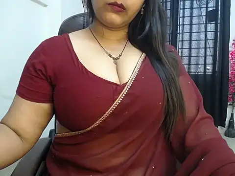 queen_jessia (F young) - boob show