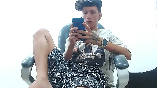 drillyounow (M twink) - show de cum