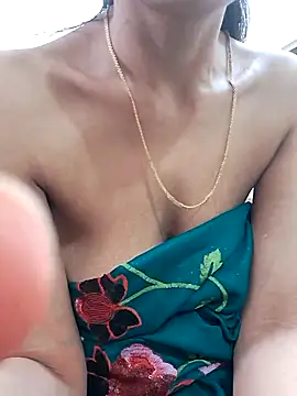 priya_sharma02