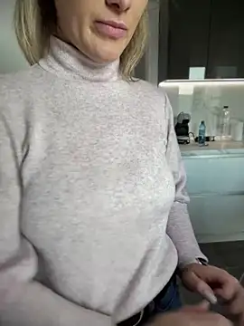 HotXMom