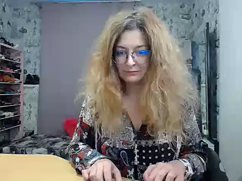 helen1974 - Helen1974's free webcam - UK Sex Cams