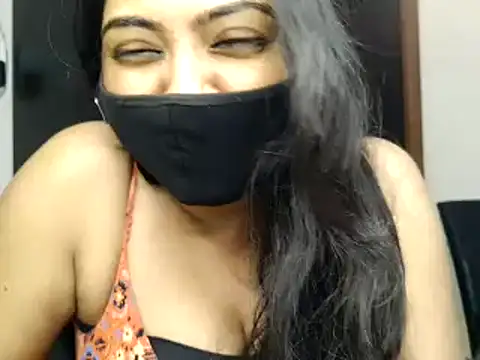 swetha-rajput (F milf) - 👸🏻- Show Ass in Doggy