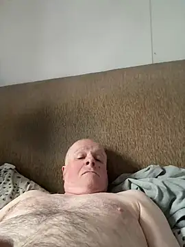 locallad88 (M mature) - #anal #anal-toys #balds #big-cocks #bisexuals #cam2cam #cheap-privates #dildo-or-vibrator #dirty-talk #ejaculation #fingering #handjob #interactive-toys #lovense #masturbation #mature #medium #mobile #oil-show #recordable-privates #shower #small-audience #striptease #uk-models #white