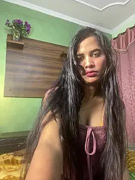 Lovely_Sweetyy from StripChat is Freechat