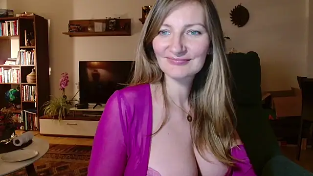 sunshine__lady - Sunshine__lady's free webcam - UK Sex Cams