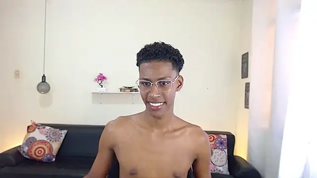 maiki18_ (M twink) - CUMSHOW 🥒💦