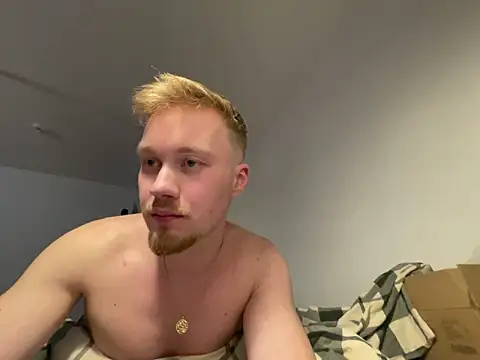 luciothegoat - Luciothegoat's free webcam - UK Sex Cams