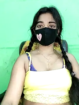 Webcam Model (Tapur-)  is live.Free join now!