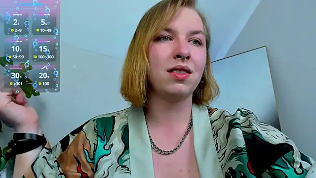 hunter_miller_ (T young) - play BIG TITS cloise 2 CAM