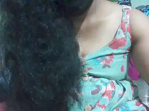 Wild_mayaa on StripChat 