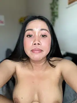 jazziexo (F milf) - GET ME NAKED & MAKE ME CUM!