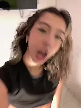 mia_cuute- (F teen) - ❤️Blowjob DILDO HARD