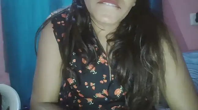 hot-shanvi (F milf) - boobs show