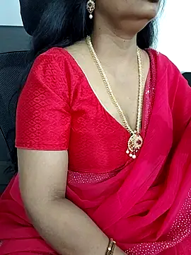 deepthi_mysore (F milf) - BOOBS SHOW