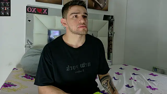 sexy_alejandro_ (M young) - Make me cum with my toy 🍆😍