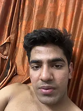 arush_2305 (M twink) - hard cum on chest