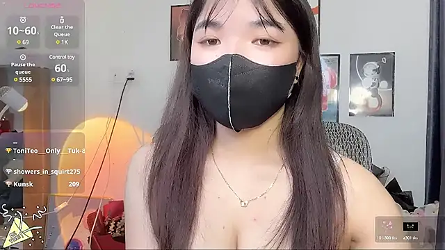 berrysweet_68 (F young) - đố anh làm được em phun nước liu liu