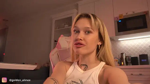 golden_aline (F teen) - fuck my ass with your dick