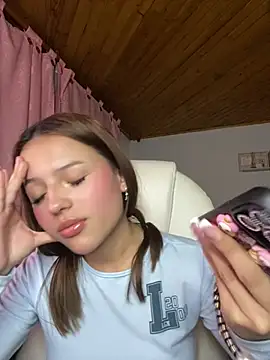 Sofia18_pinkk