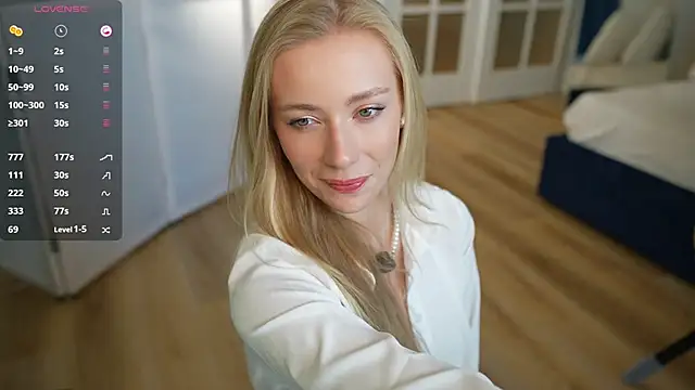 Vika54784 webcam