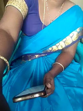 tamil_roja69 (F milf) - Oil boobs